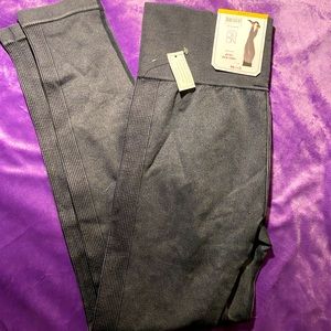 High Rose Crop Seamless Leggings